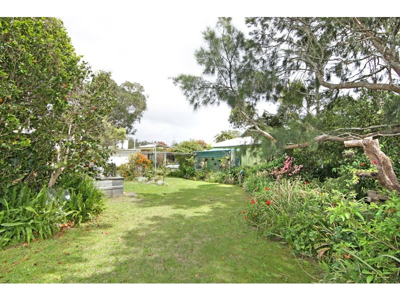 32 Harbour Street, Bateau Bay NSW 2261