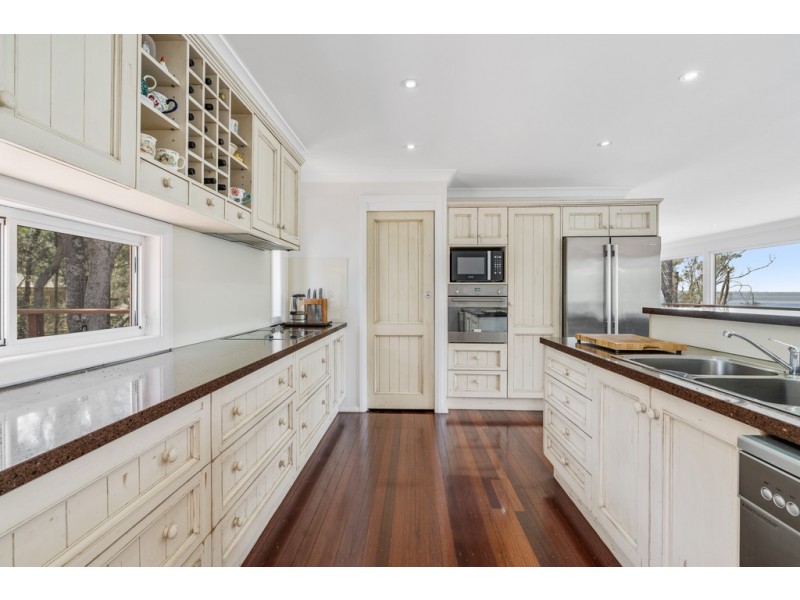 1-2 Vesta Close, Chittaway Point NSW 2261