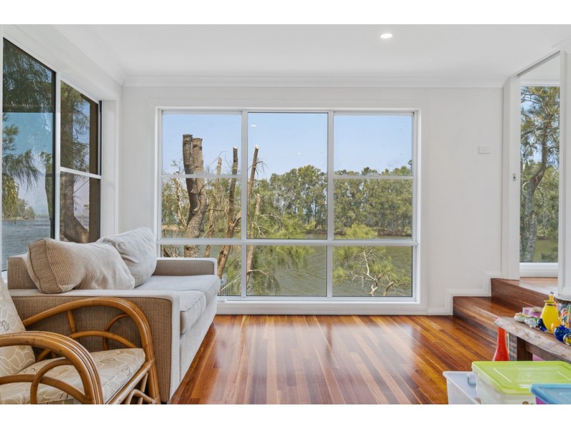 1-2 Vesta Close, Chittaway Point NSW 2261