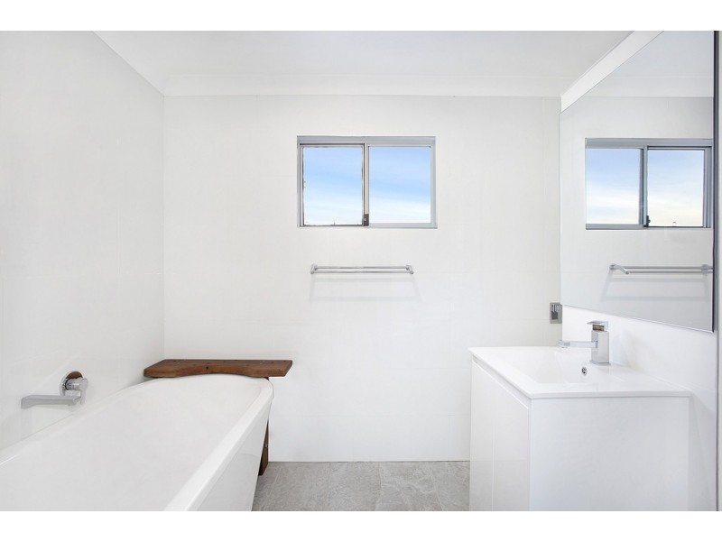 32 Bodalla Road, Lake Munmorah NSW 2259