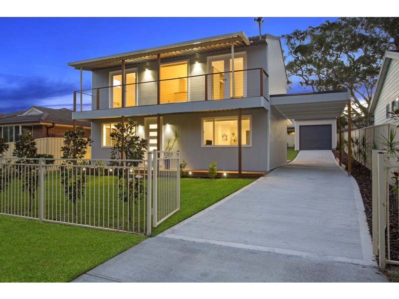 32 Bodalla Road, Lake Munmorah NSW 2259