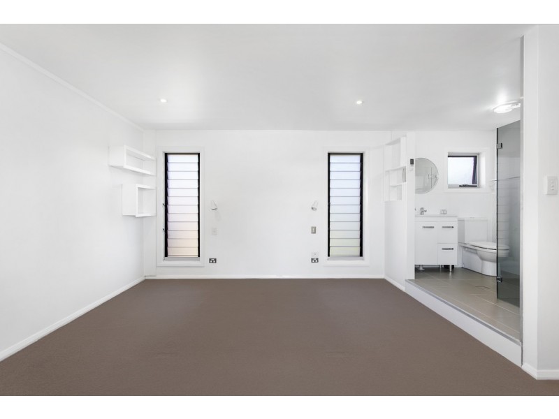 33a Lakin Street, Bateau Bay NSW 2261