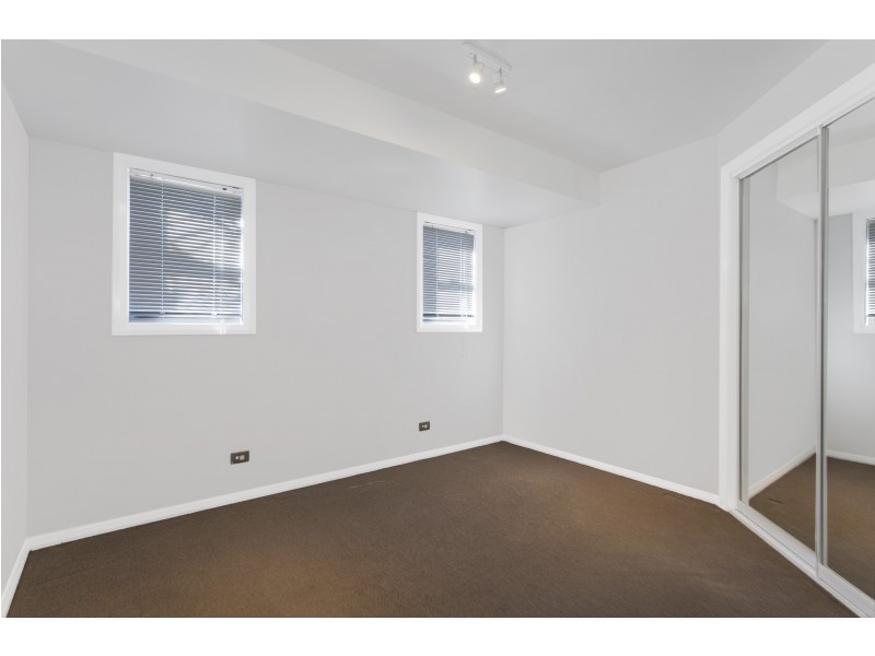 33a Lakin Street, Bateau Bay NSW 2261