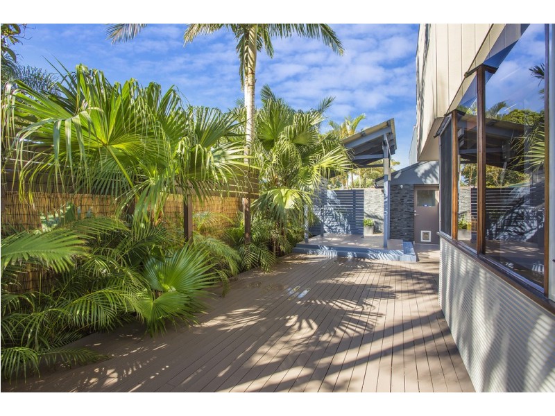 33a Lakin Street, Bateau Bay NSW 2261