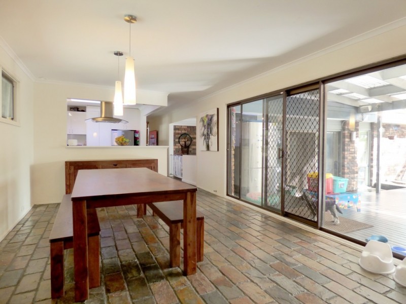 13 Northview Drive, Bateau Bay NSW 2261