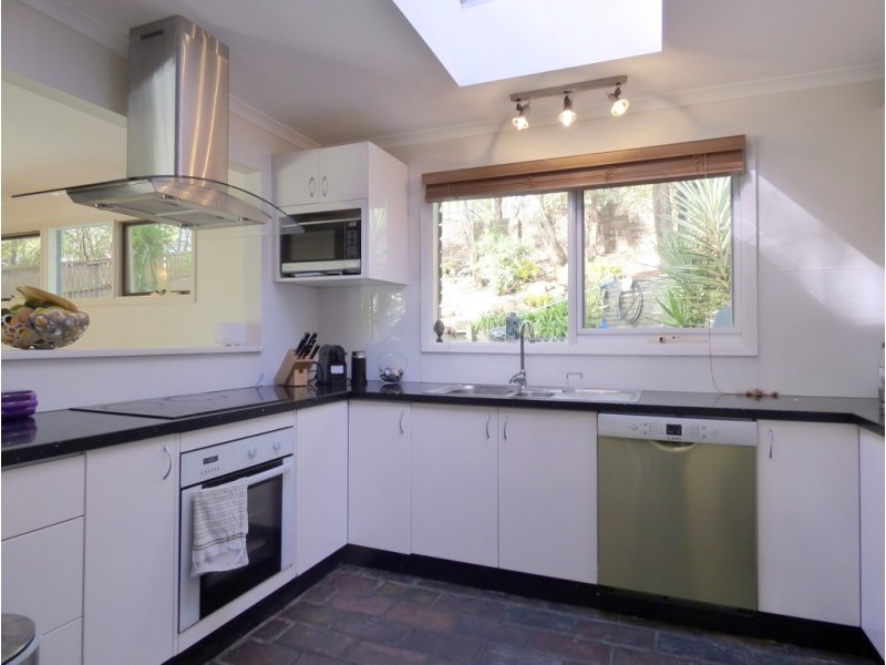 13 Northview Drive, Bateau Bay NSW 2261