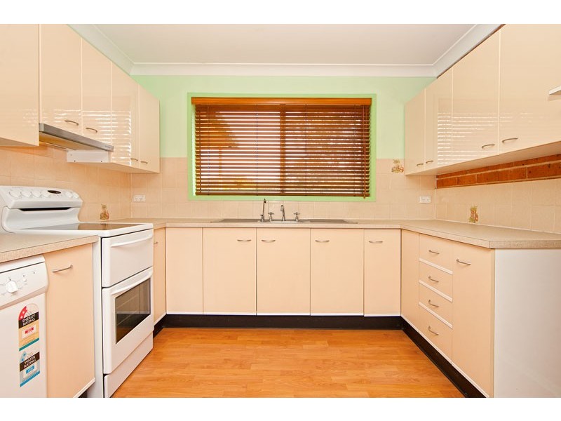 10/21-29 Lancaster Parade, Bateau Bay NSW 2261