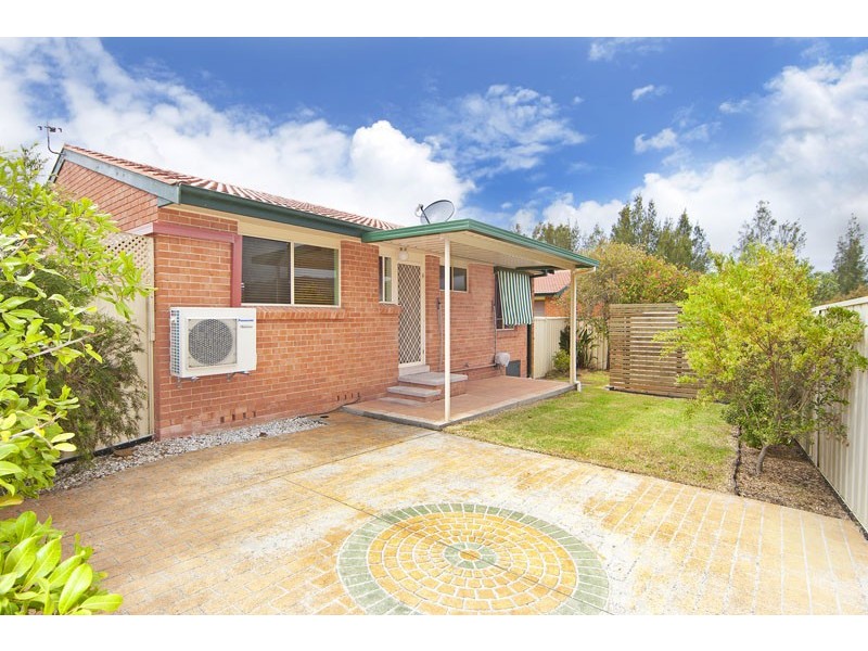 10/21-29 Lancaster Parade, Bateau Bay NSW 2261