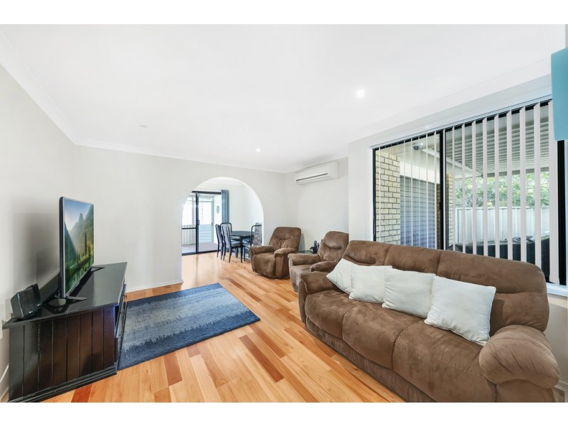 7 Adrian Close, Bateau Bay NSW 2261
