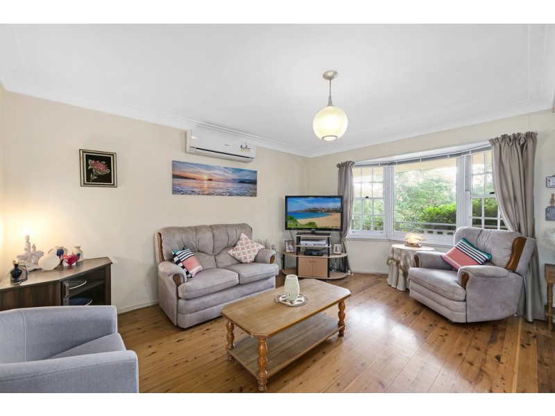 34 Rays Road, Bateau Bay NSW 2261