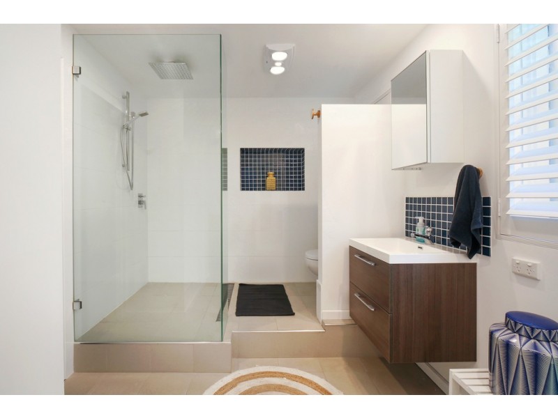 656 Coleridge Road, Bateau Bay NSW 2261