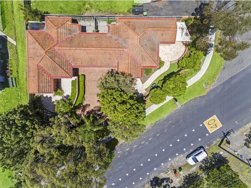 2/2 Keats Avenue, Bateau Bay NSW 2261