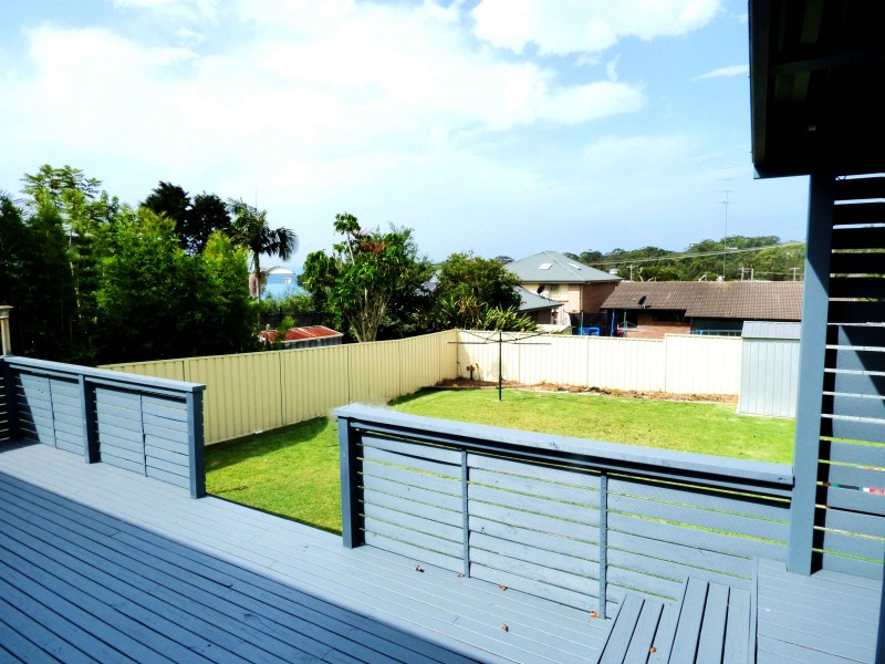 522 The Entrance Road, Bateau Bay NSW 2261