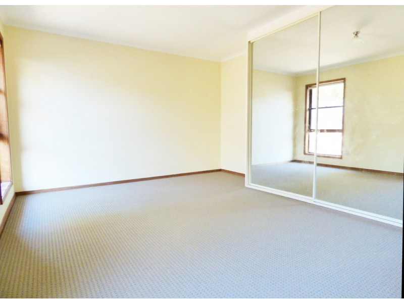 5 Poplars Avenue, Forresters Beach NSW 2260