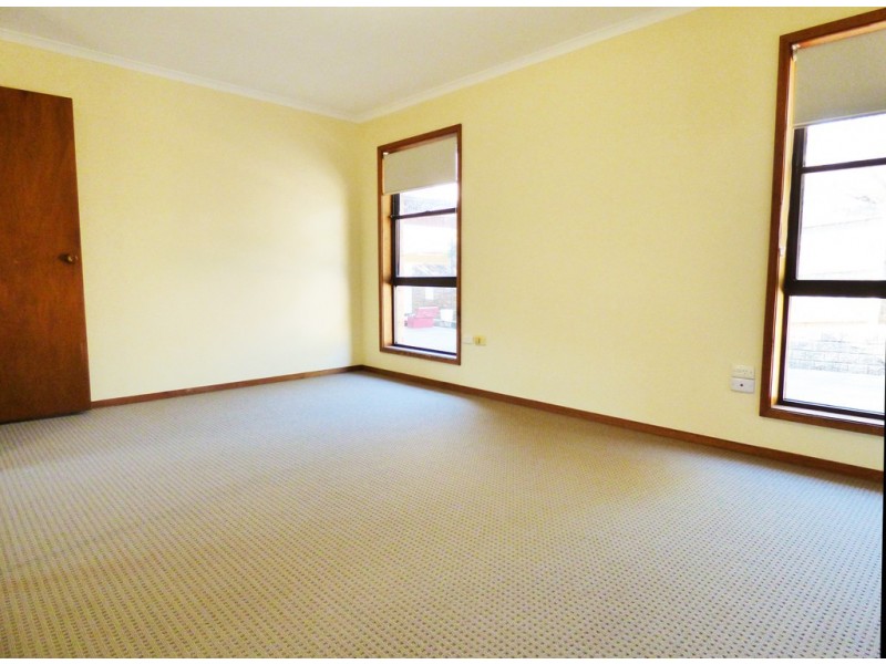 5 Poplars Avenue, Forresters Beach NSW 2260