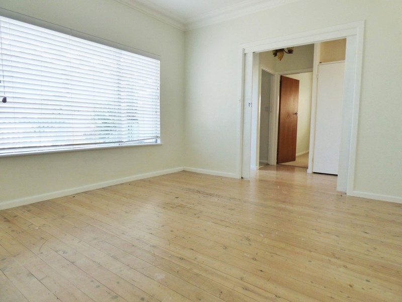 60 Sierra Avenue, Bateau Bay NSW 2261