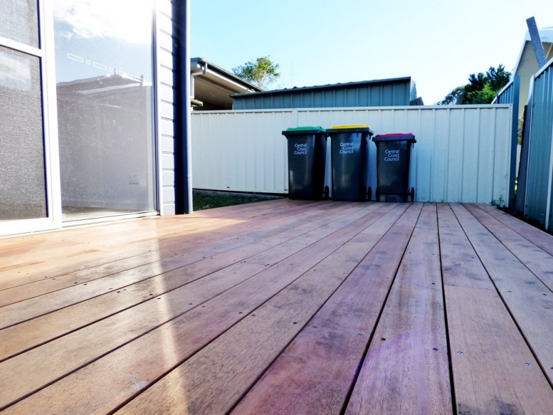 1A Highclere Street, Bateau Bay NSW 2261