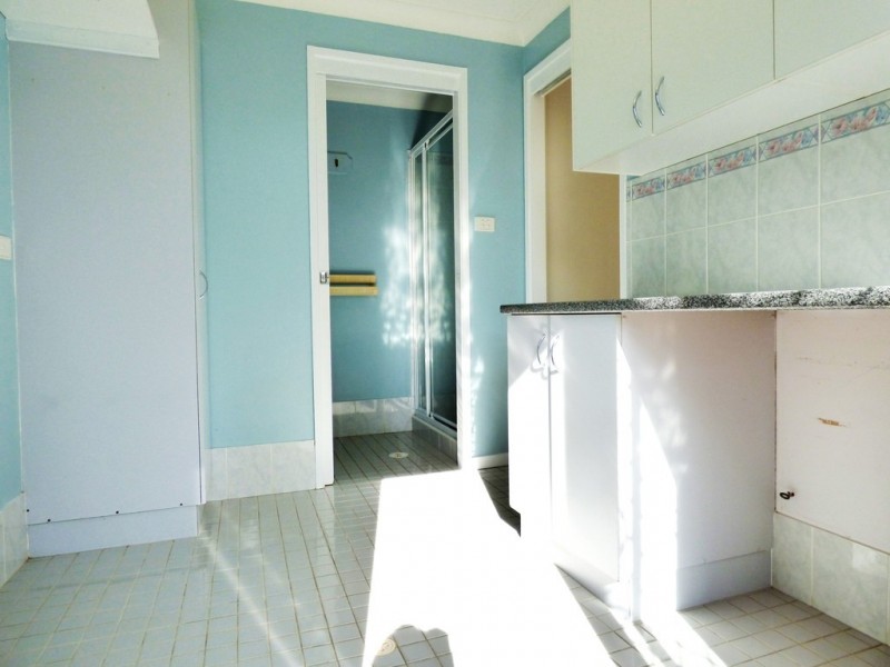 15 Waratah Street, Bateau Bay NSW 2261