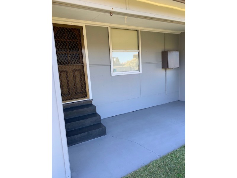 121 Ocean Parade, Blue Bay NSW 2261