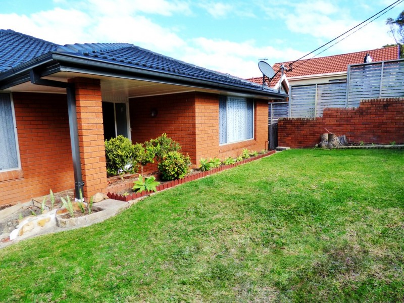 65 Berne Street, Bateau Bay NSW 2261