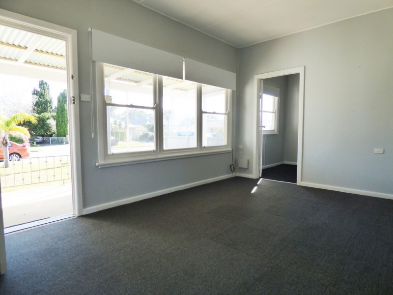 12 Norton Avenue, Killarney Vale NSW 2261