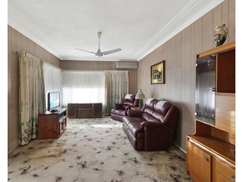 33 Pacific Street, Long Jetty NSW 2261