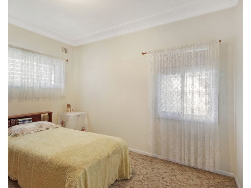 33 Pacific Street, Long Jetty NSW 2261