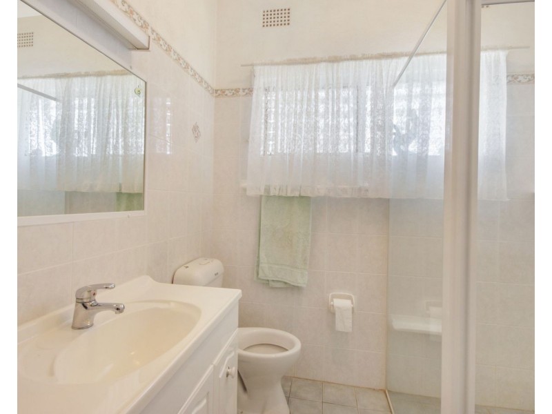 33 Pacific Street, Long Jetty NSW 2261