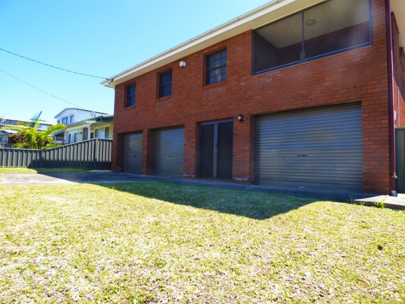 42 Sierra Avenue, Bateau Bay NSW 2261