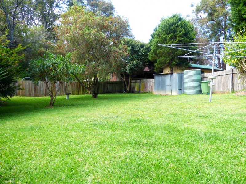 41 Rays Road, Bateau Bay NSW 2261