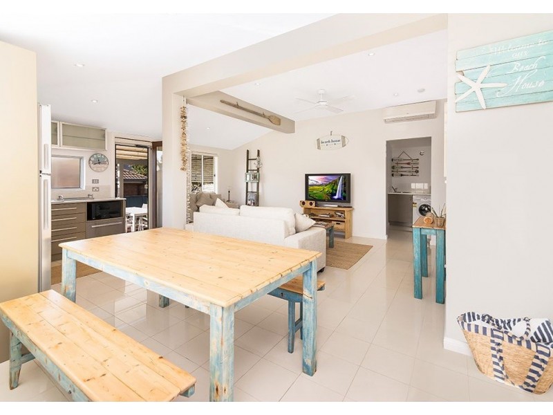 38A Bay Road, Blue Bay NSW 2261