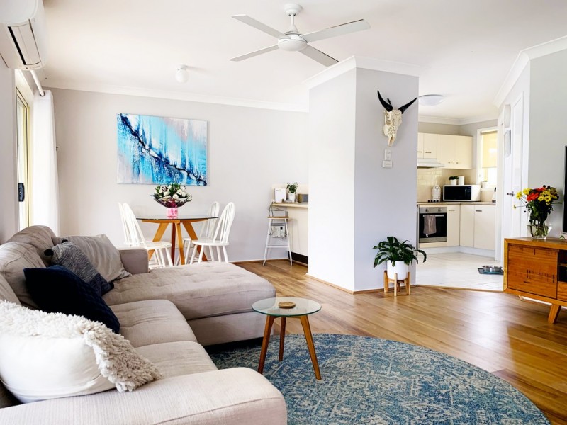 37A Hume Boulevard, Killarney Vale NSW 2261