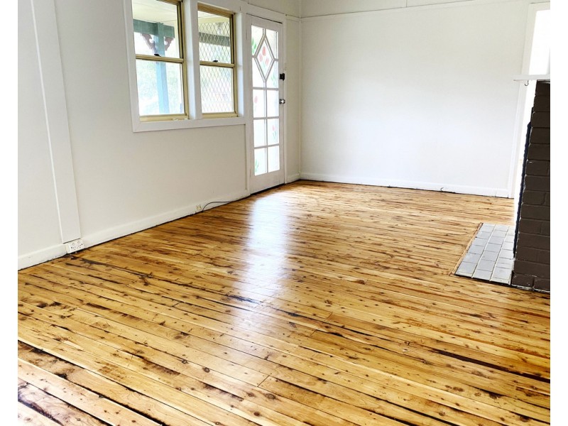 6 Jennings Street, Wyong NSW 2259