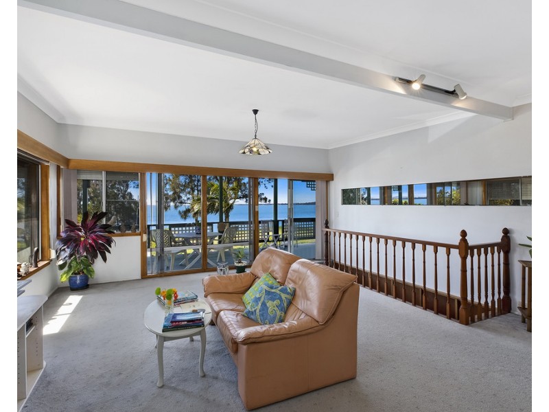 5 Trelawney Street, Killarney Vale NSW 2261