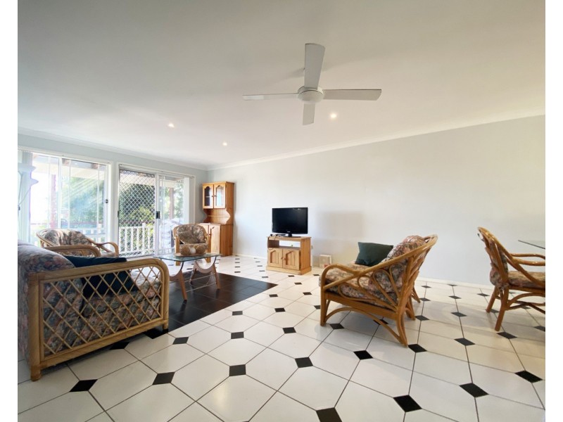 1/70 Grandview Street, Shelly Beach NSW 2261