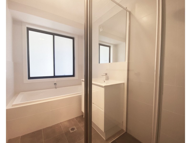 138 Cresthaven Avenue, Bateau Bay NSW 2261