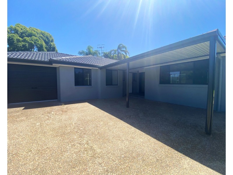 138 Cresthaven Avenue, Bateau Bay NSW 2261