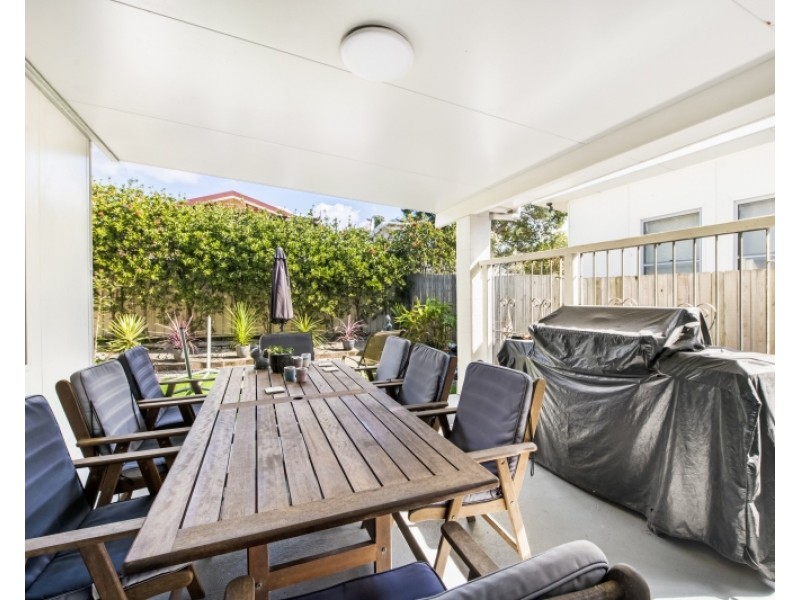 571 The Entrance Road, Bateau Bay NSW 2261