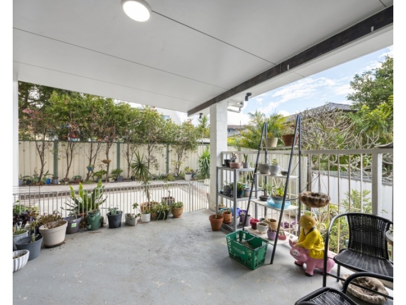 571 The Entrance Road, Bateau Bay NSW 2261