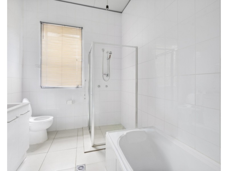 571 The Entrance Road, Bateau Bay NSW 2261