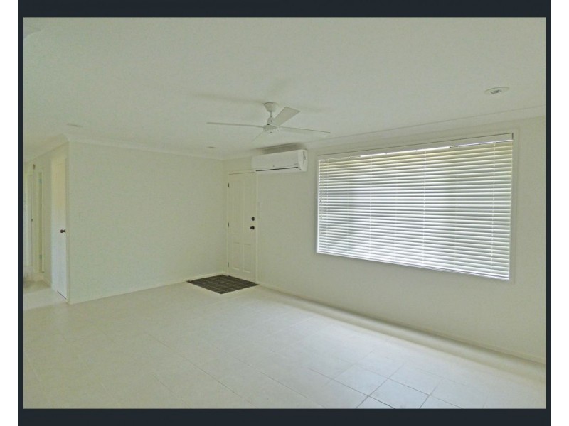 2 Adrian Close, Bateau Bay NSW 2261