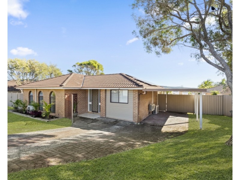 2 Ruth Place, Bateau Bay NSW 2261