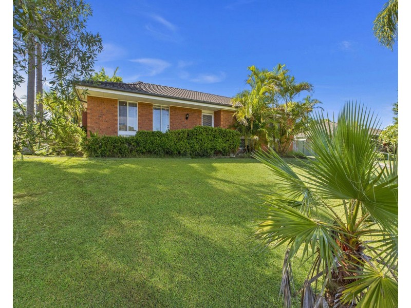 3 Nisic Close, Bateau Bay NSW 2261