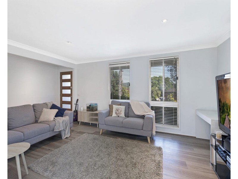 3 Nisic Close, Bateau Bay NSW 2261