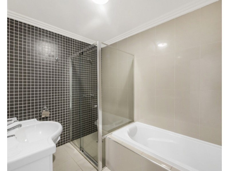 72 Lakeside Parade, The Entrance NSW 2261