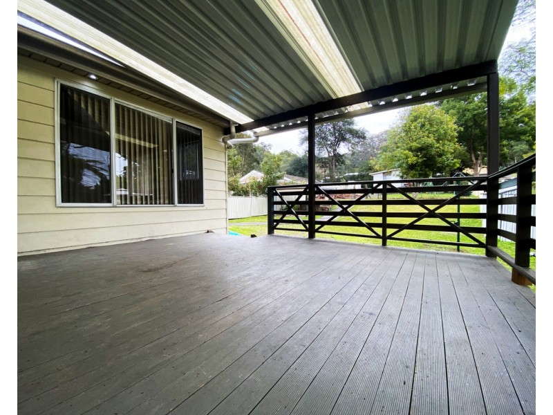 13 Lisarow Street, Lisarow NSW 2250