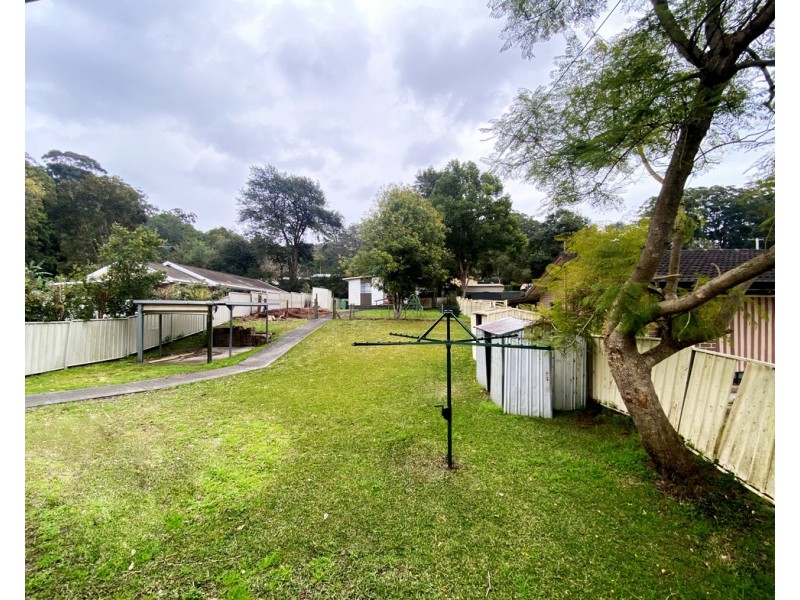 13 Lisarow Street, Lisarow NSW 2250