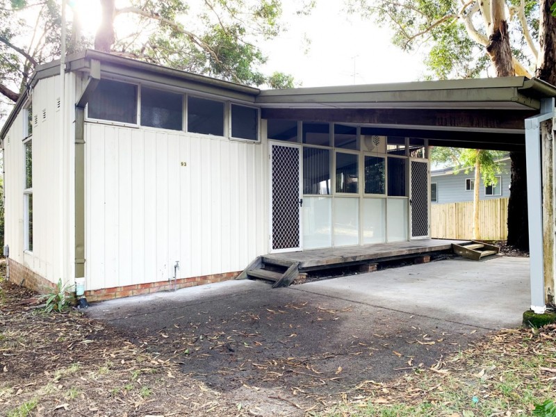 93 Lakin Street, Bateau Bay NSW 2261