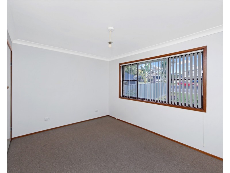 500 The Entrance Road, Bateau Bay NSW 2261