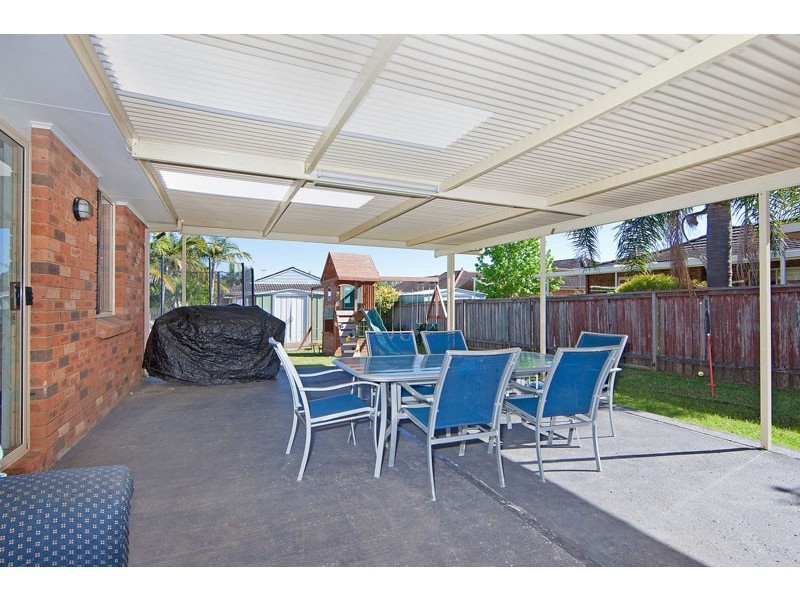 7 Supply Close, Bateau Bay NSW 2261